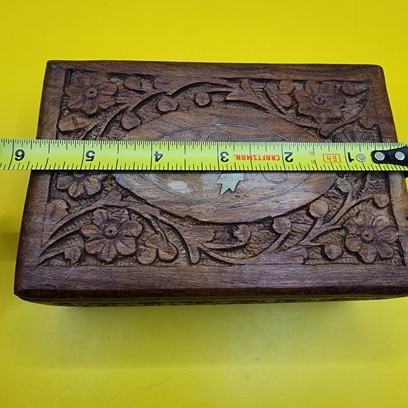 VIntage Hand Carved Wooden Floral Jewelry Box Made In India 5.75x3.75" - Picture 8 of 11